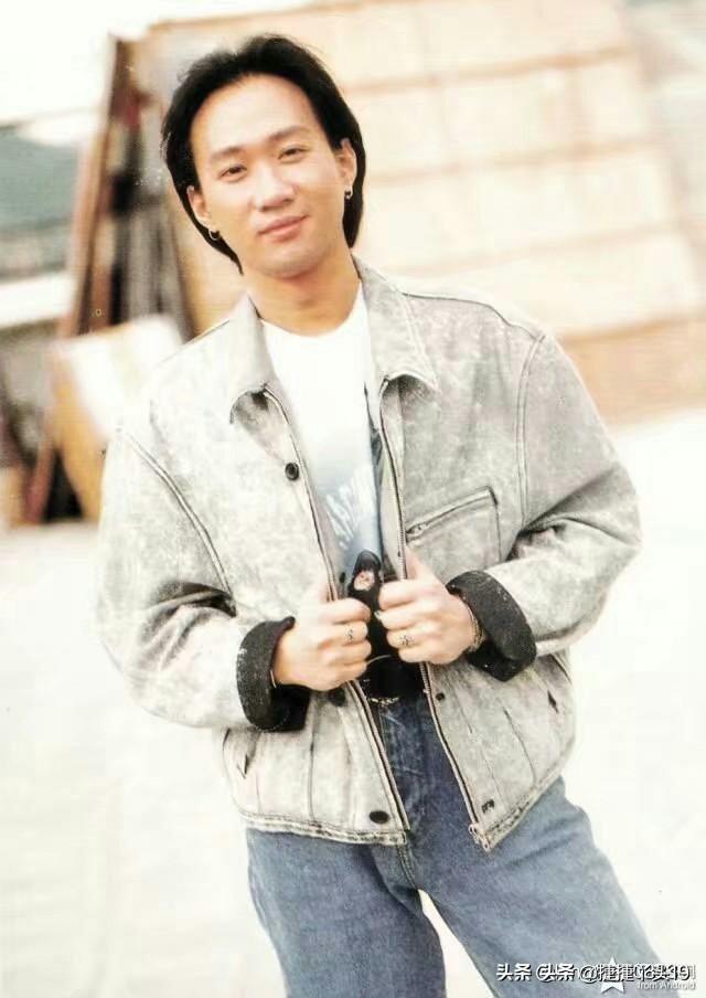 光辉岁月的歌词光辉岁月的歌词完整版